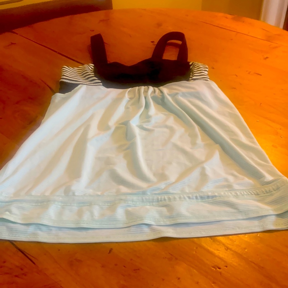Lululemon tank top